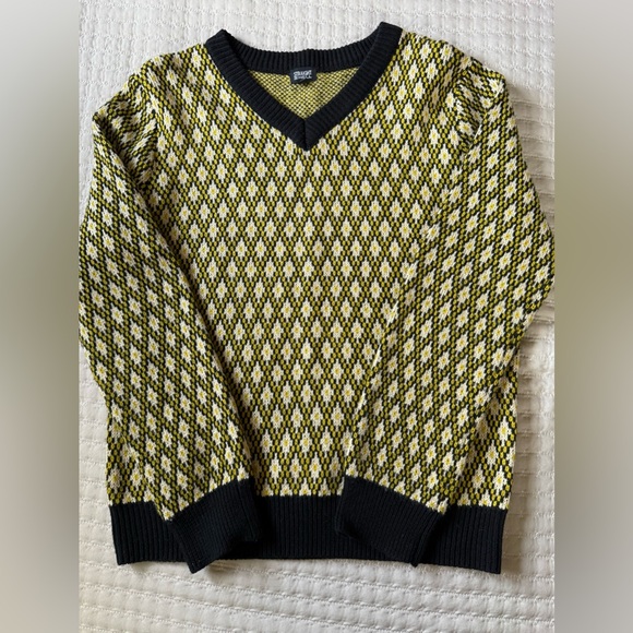 Straight to Hell Burnette Sweater - Yellow/Black size L - Picture 1 of 7